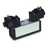 Elektrozawór z pilotem i cewką CNOMO 30 x 30 DIN Form A / 24 Vdc / 2,7 przesterowanie ręczne bez mozlwiości zablokowania ISO2 5/3 DX2-613-BL49