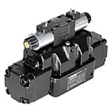Rozdzielacz suwakowy NG 25 suwak 001 napięcie 24V DC D81VW001C1NJW3A