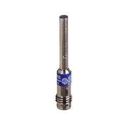 Czujnik indukcyjny fi 4 mm PNP NO zasięg 1 mm zasilanie 5 - 24V DC konektor M8 XS1L04PA310S