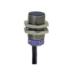 Czujnik indukcyjny M18 PNP NO + NC zasięg 5 mm zasilanie 12 - 24V DC przewód 2 m XS1N18PC410