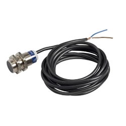 Czujnik indukcyjny M18 PNP NO zasięg 8 mm zasilanie 12 - 24 - 48V DC przewód 2 m XS618B1PAP2