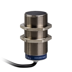 Czujnik indukcyjny M30 NO zasięg Sn 10 mm zasilanie 24 - 230V AC - DC przewód 2 m XS530B1MAL2
