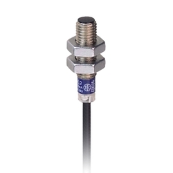 Czujnik indukcyjny M8 NPN NC zasięg Sn 2,5 mm zasilanie 12 - 24 - 48V DC przewód 2 m XS608B1NBL2